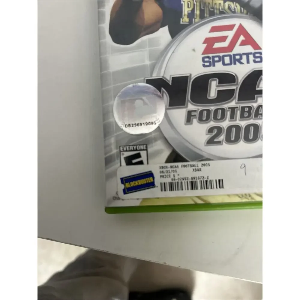 NCAA Football 2005 (Microsoft Xbox, 2004) Blockbuster !